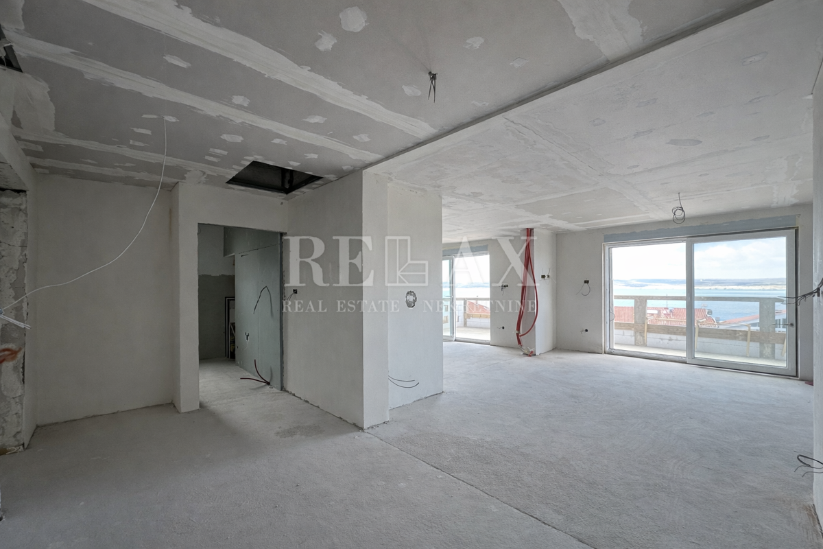 Dramalj - stanovanje s panoramskim razgledom v novogradnji