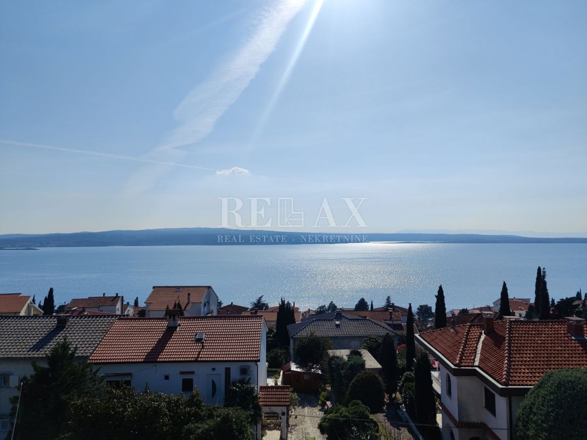 CRIKVENICA - Apartmajska hiša na odlični lokaciji s pogledom na morje