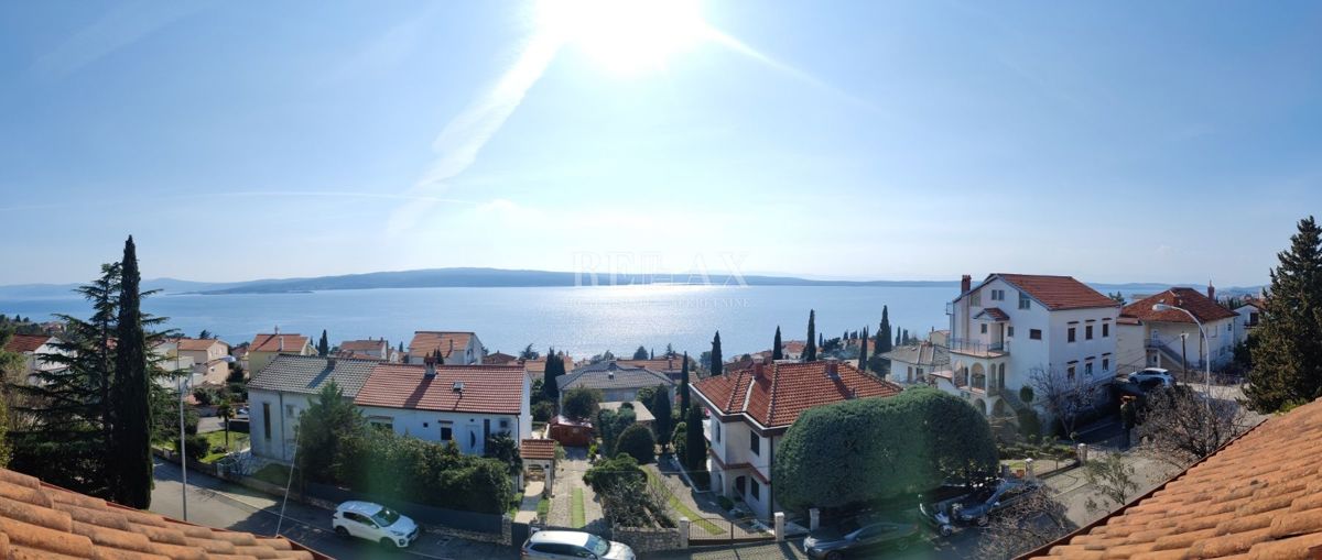 CRIKVENICA - Apartmajska hiša na odlični lokaciji s pogledom na morje