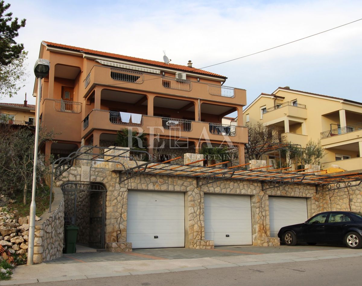 Hiša Novi Vinodolski, 530m2