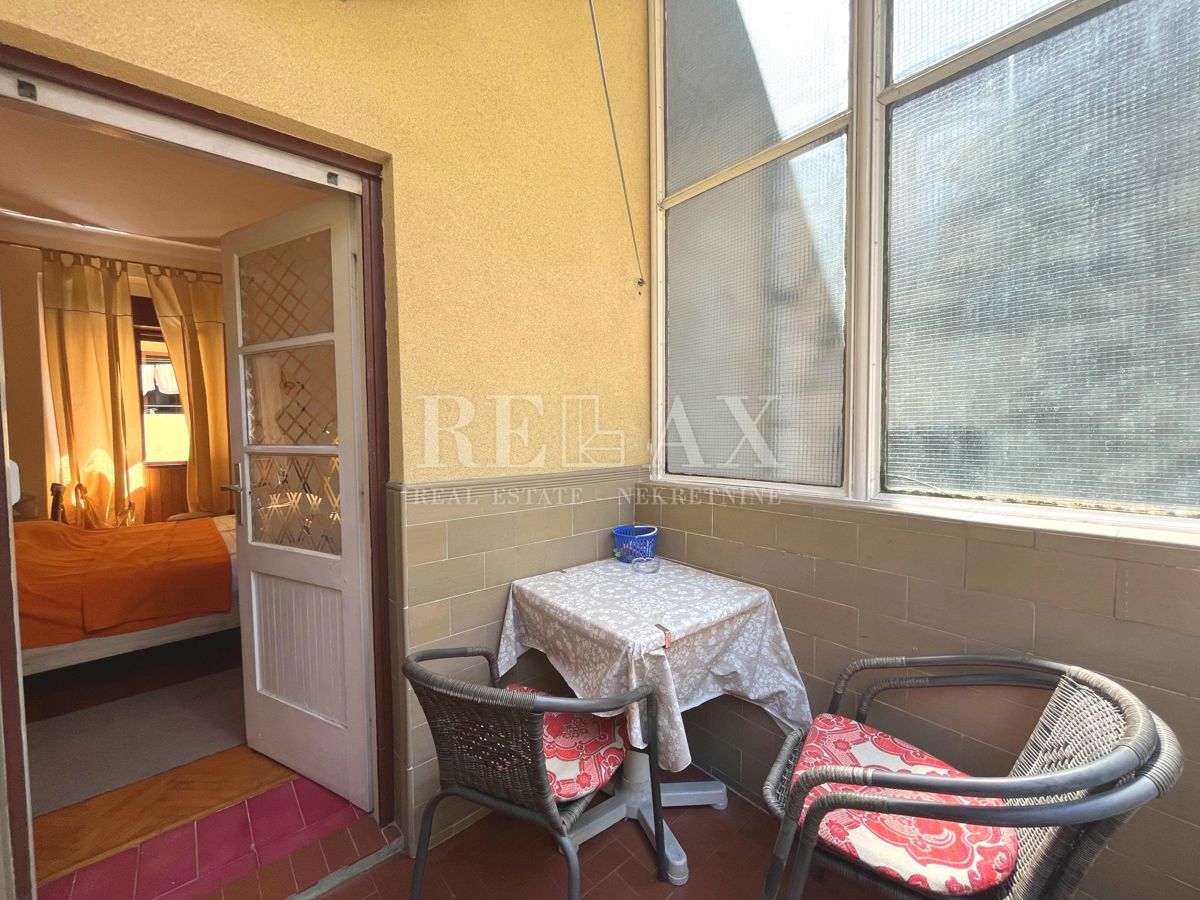 CRIKVENICA - Hiša v drugi vrsti od morja