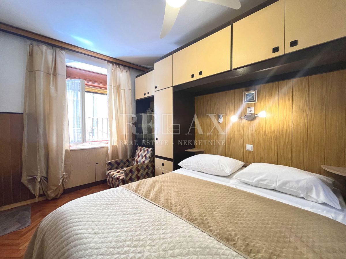 CRIKVENICA - Hiša v drugi vrsti od morja