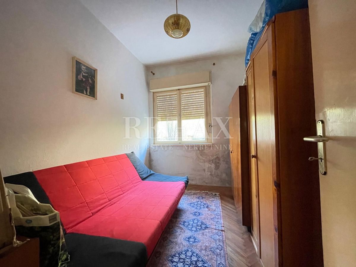 Bribir - hiša s dvema stanovanjema