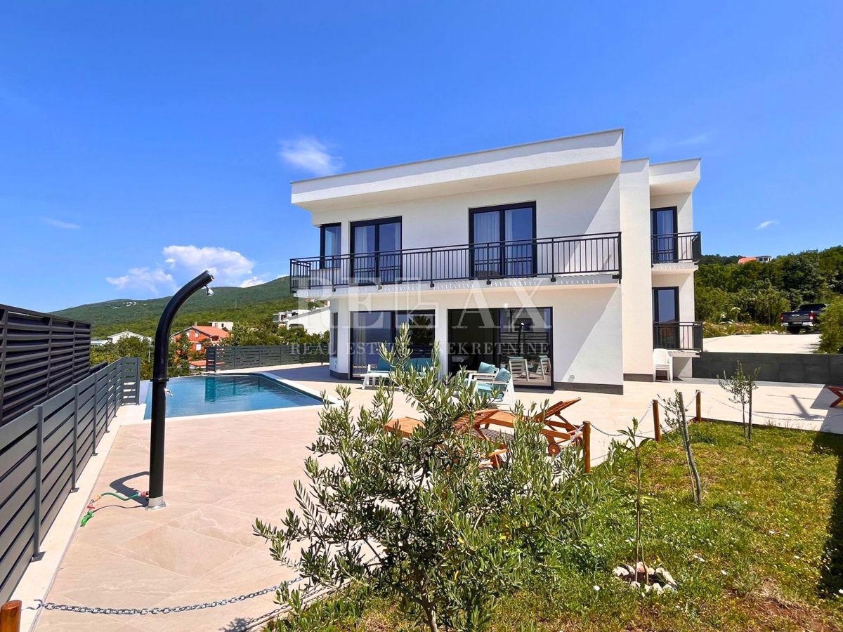 Crikvenica - Luksuzna vila z bazenom