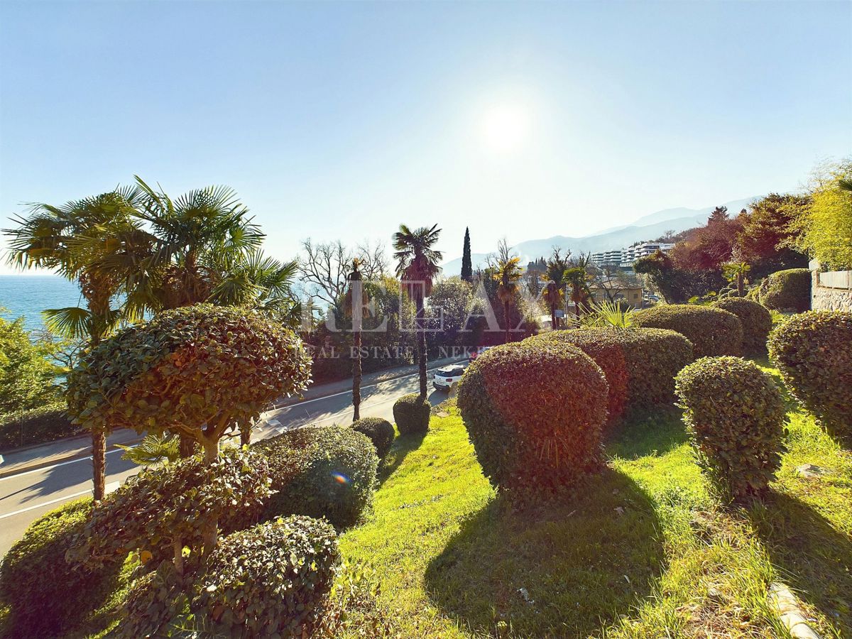 Opatija – Stanovanje v bližini morja s čudovitim vrtom