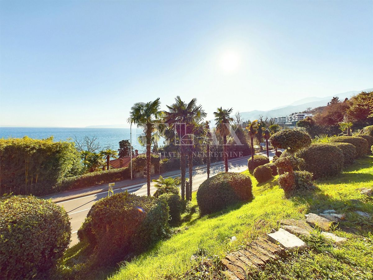 Opatija – Stanovanje v bližini morja s čudovitim vrtom