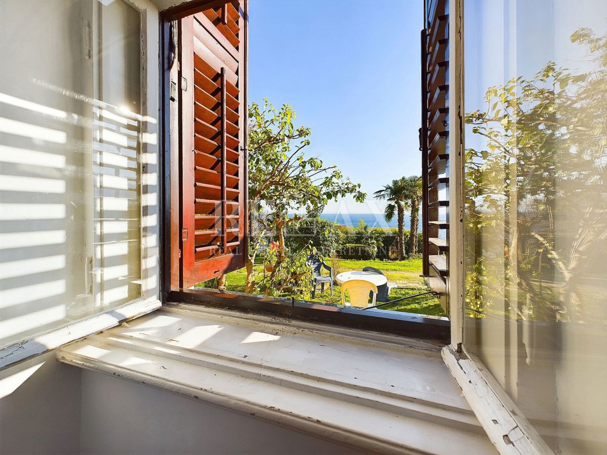 Opatija – Stanovanje v bližini morja s čudovitim vrtom