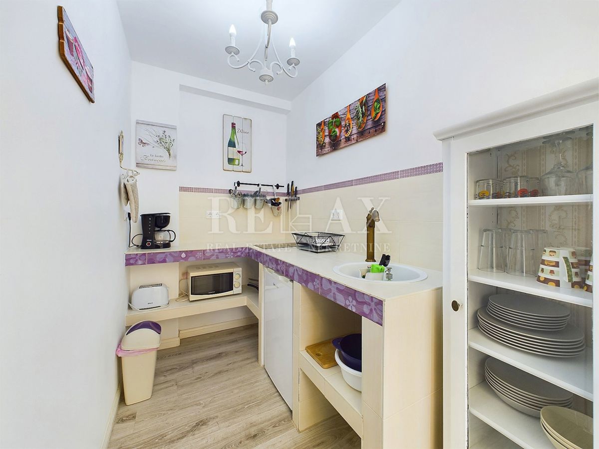 Crikvenica - apartma v drugi vrsti do morja