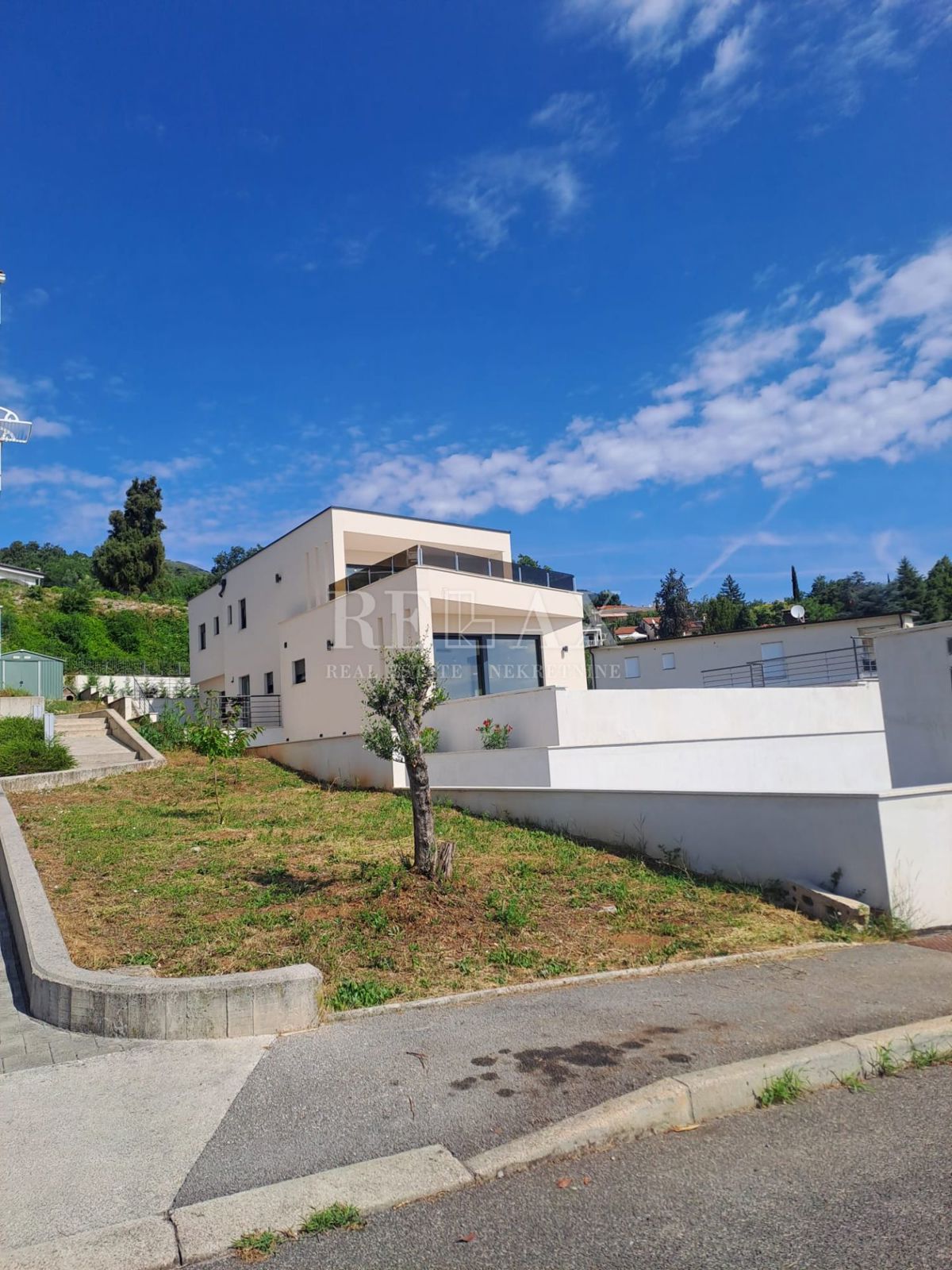 Lovran - luksuzna vila s panoramskim pogledom na morje