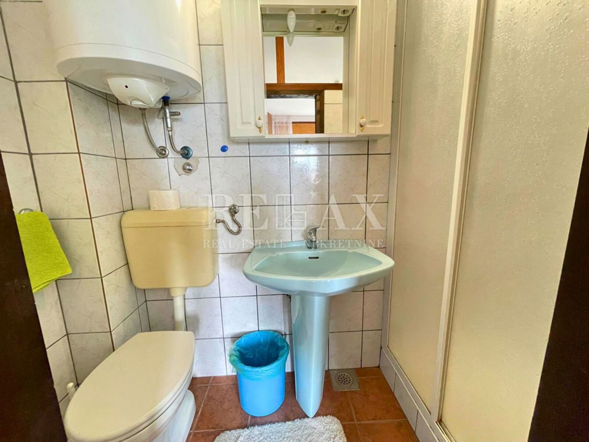 Crikvenica - prostorna samostojna hiša z veliko ponudbo