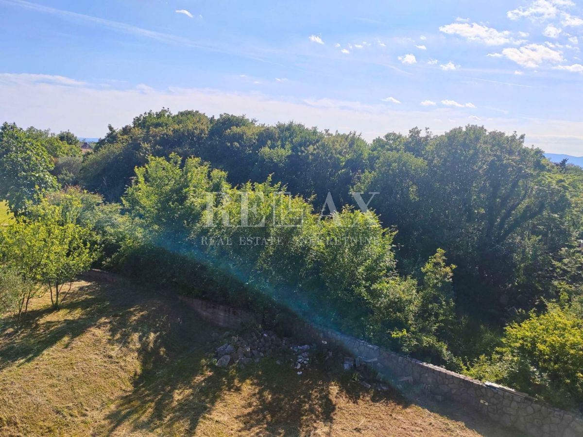 Otok Krk, Dobrinj - novozgrajena hiša z dvema apartmajema