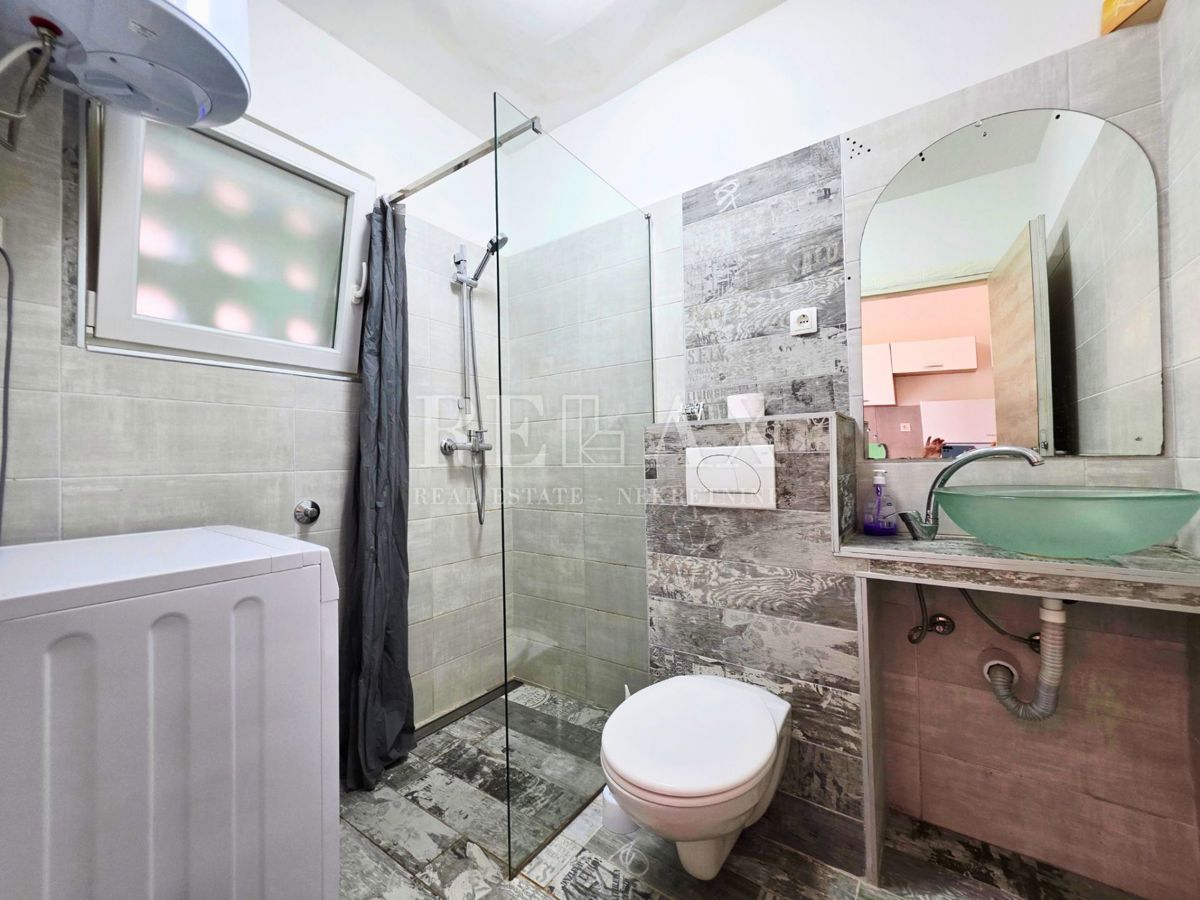 Kraljevica - prostoren studio apartma 50 m od plaže