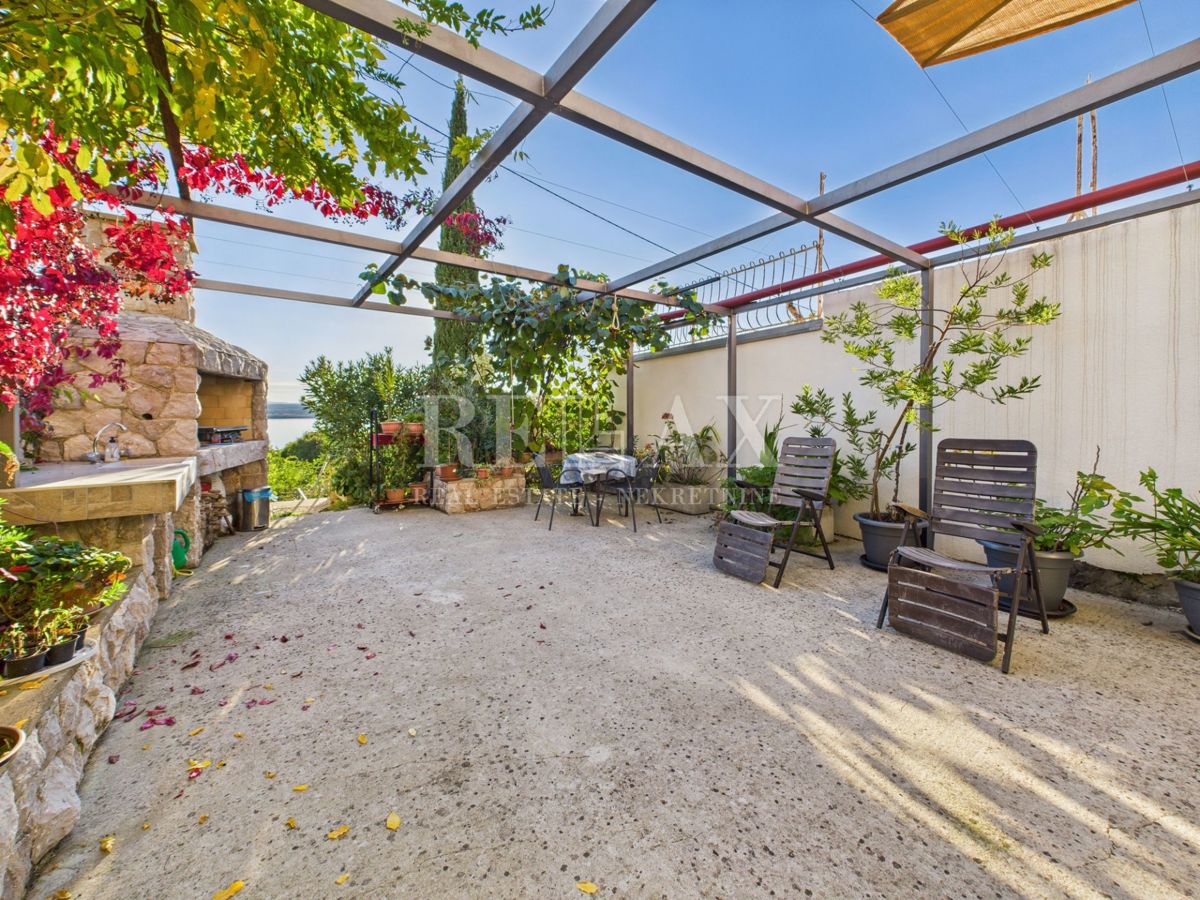 Dramalj - hiša z vrtom