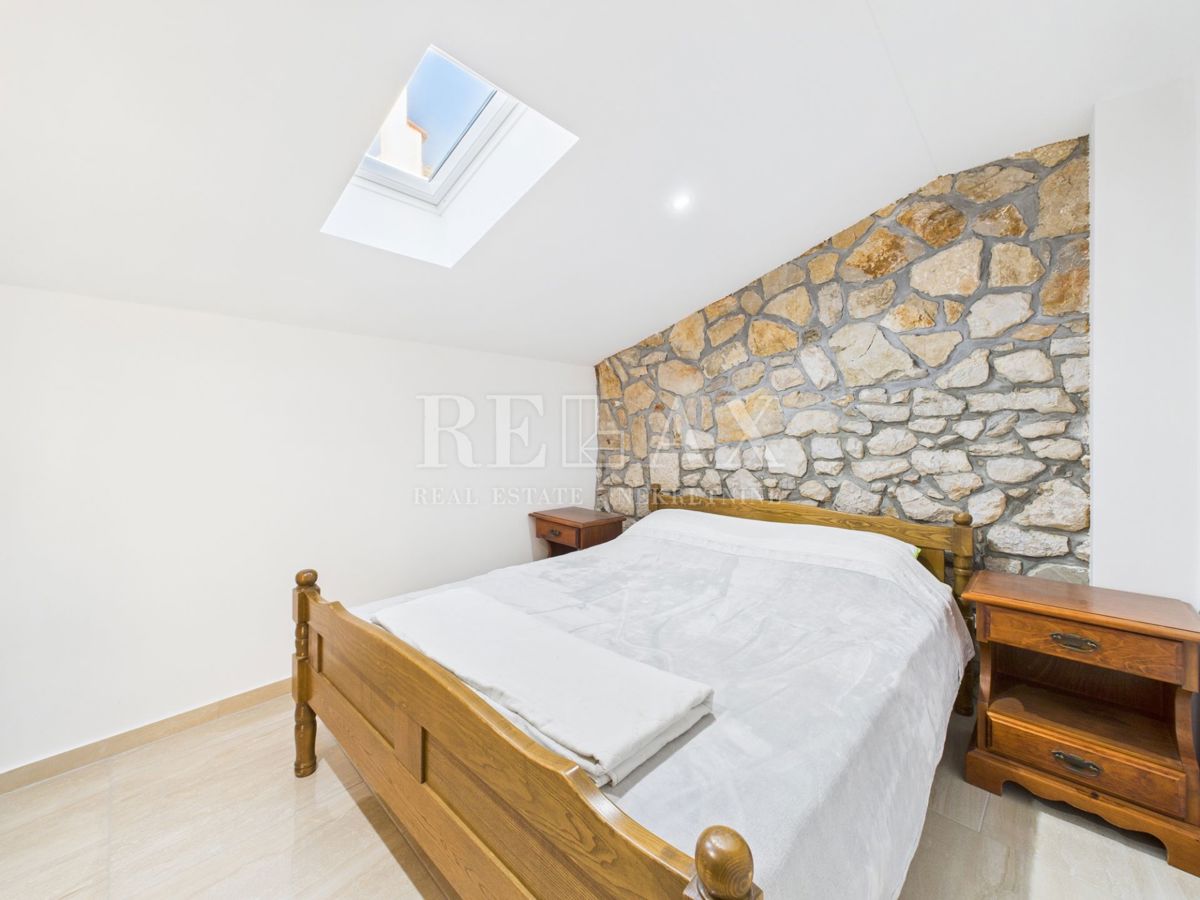 Dramalj - hiša z vrtom