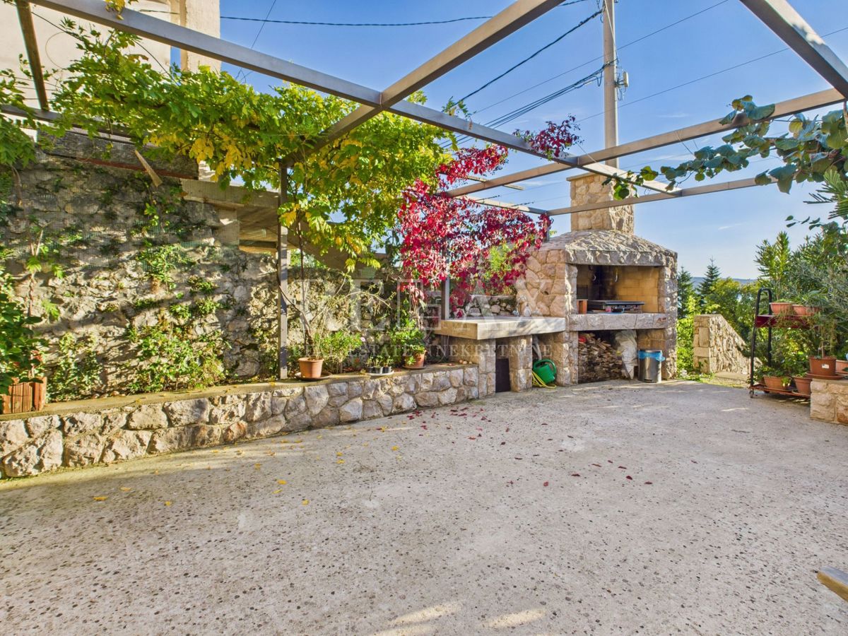 Dramalj - hiša z vrtom