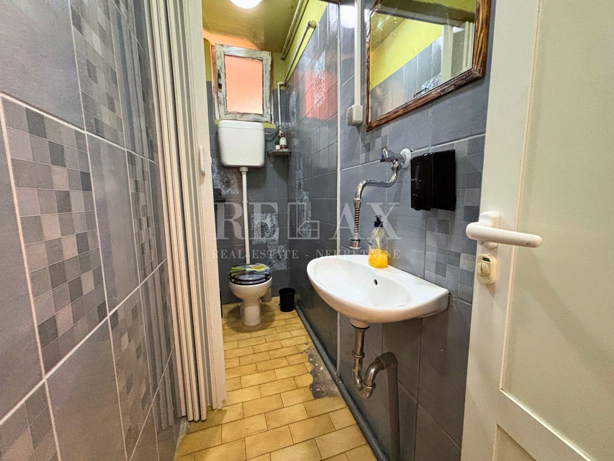 Rijeka, Mlaka - opremljeni poslovni prostori s stanovanjskim delom