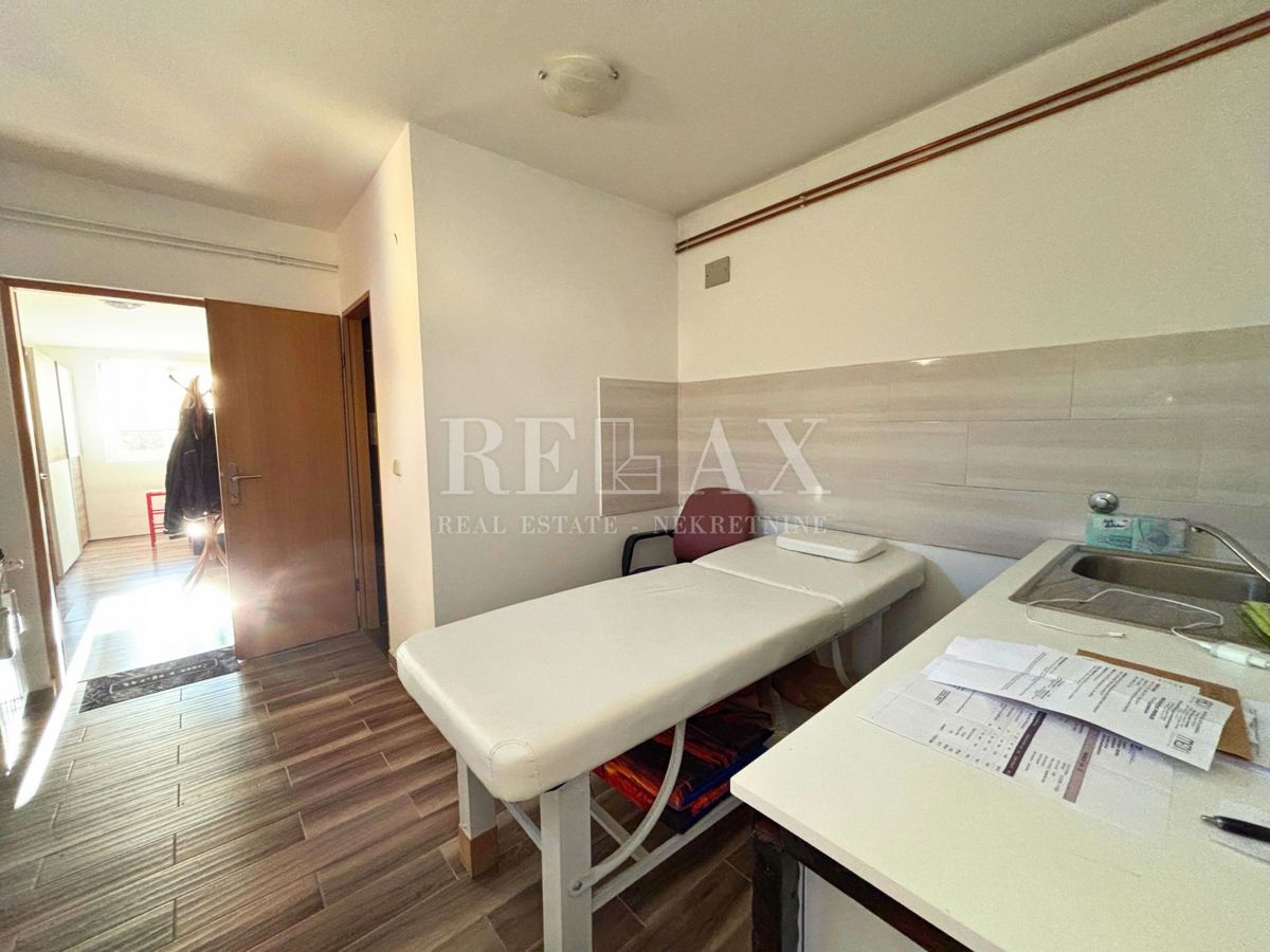 Rijeka, Mlaka - opremljeni poslovni prostori s stanovanjskim delom