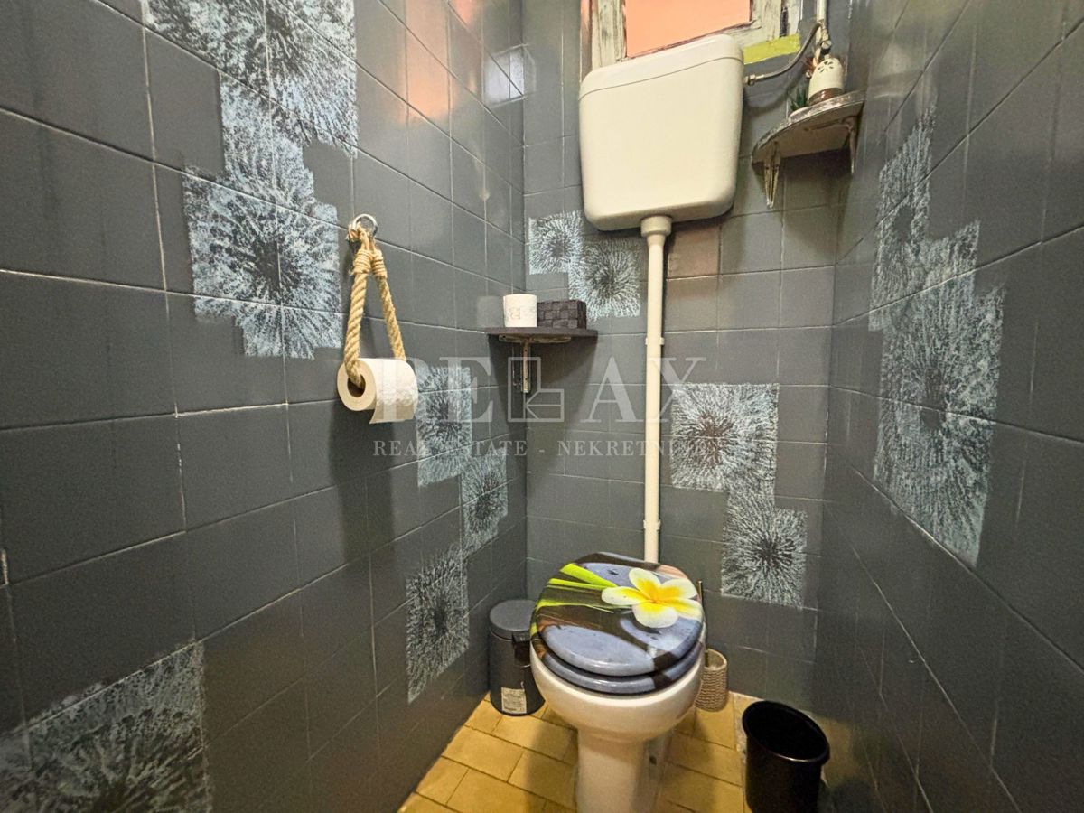 Rijeka, Mlaka - opremljeni poslovni prostori s stanovanjskim delom