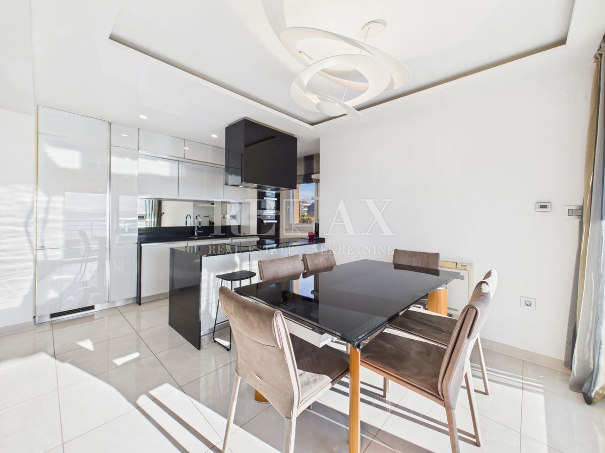 Rijeka, Drenova - luksuzno stanovanje s pogledom na morje