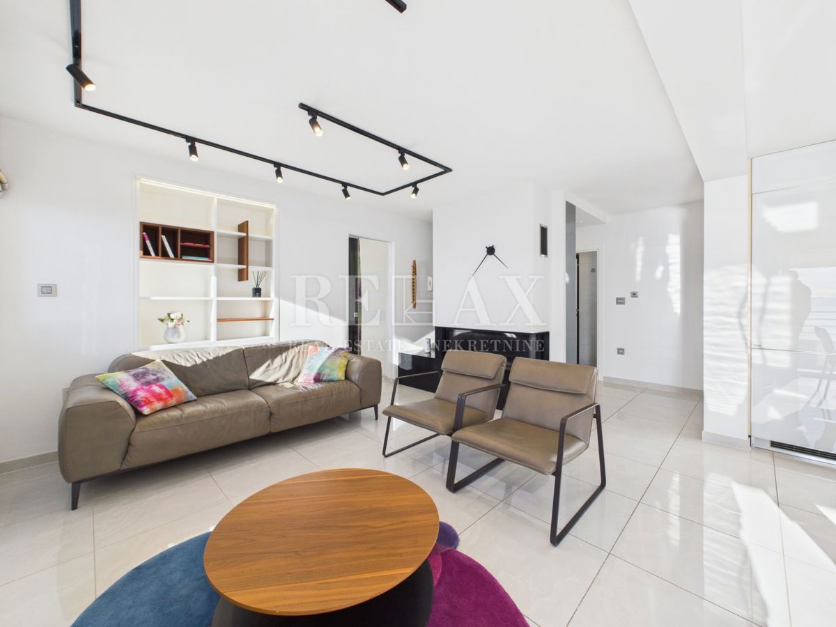 Rijeka, Drenova - luksuzno stanovanje s pogledom na morje