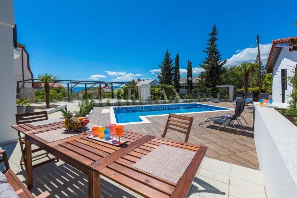Crikvenica, Dramalj - luksuzna hiša s pogledom na morje