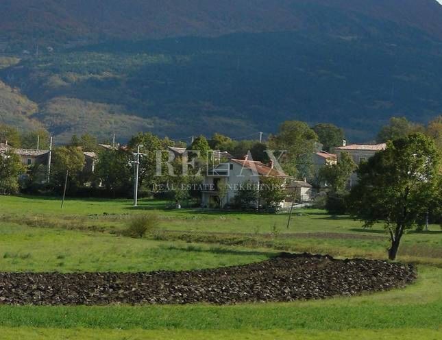 Zemljišče Brest Pod Učkom, Lupoglav, 200.000m2