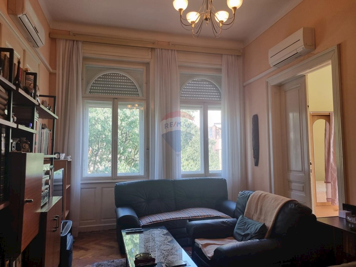 Stanovanje/Apartma Centar, Pula, 161m2