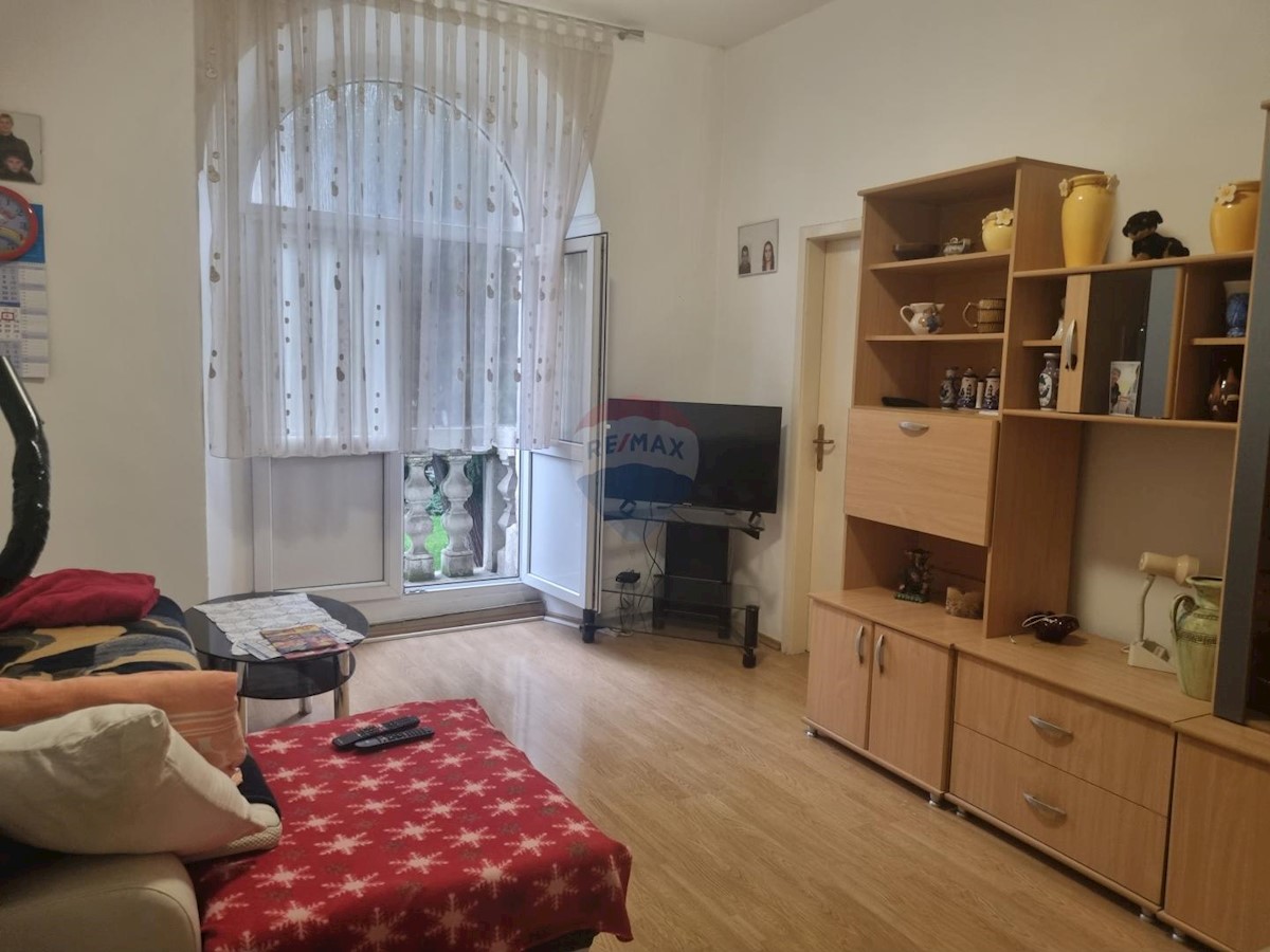 Stanovanje/Apartma Centar, Pula, 66,86m2