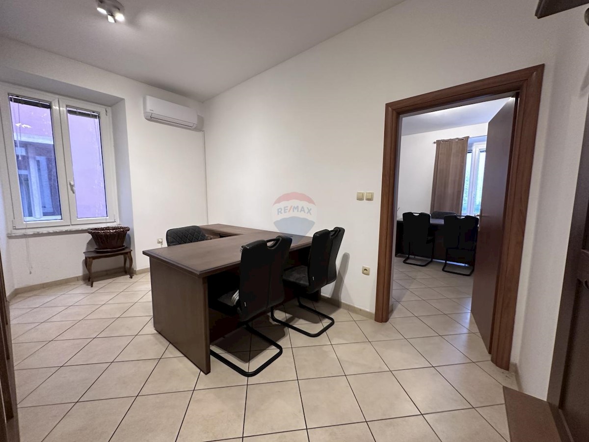 Stanovanje/Apartma Centar, Pula, 40m2