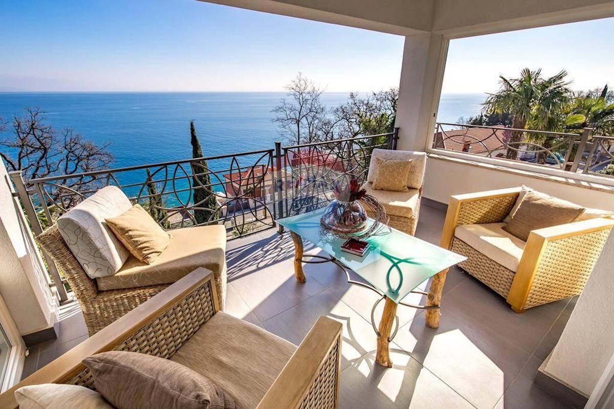 Punta Kolova, Opatija, 222m2