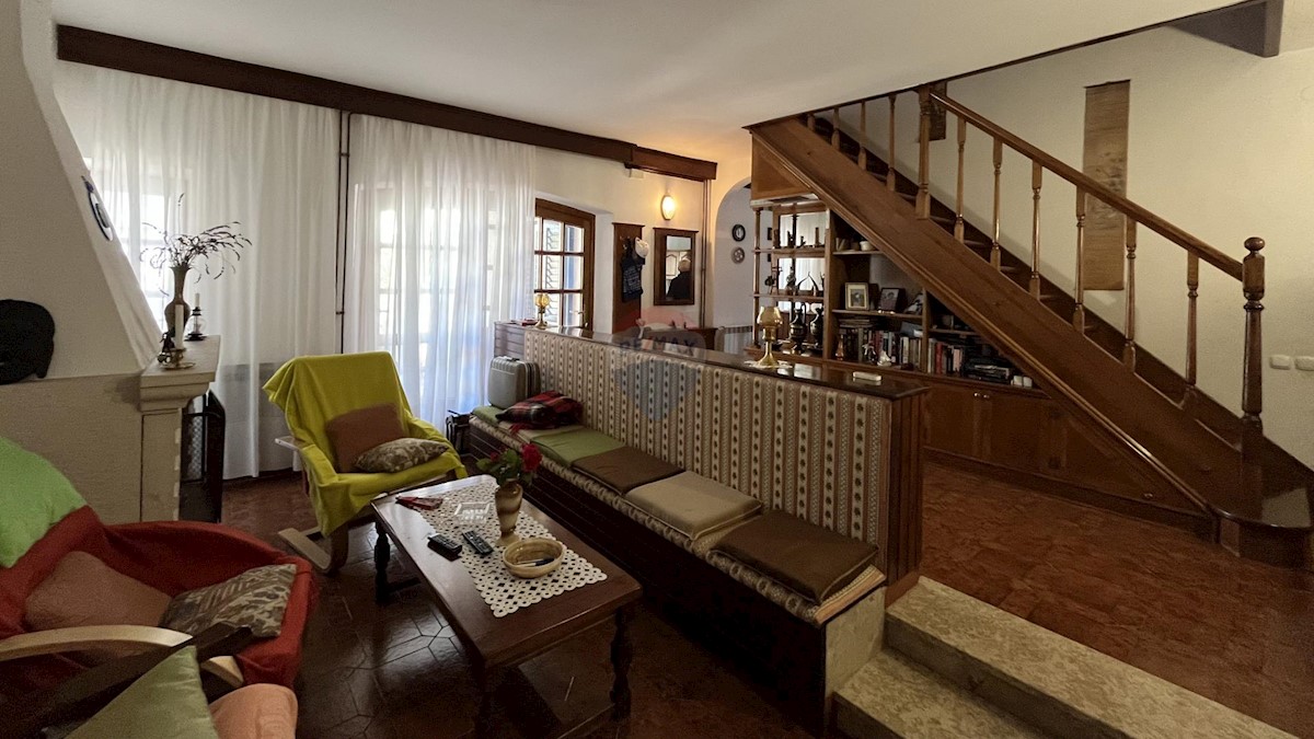 Hiša Višnjan, 156m2