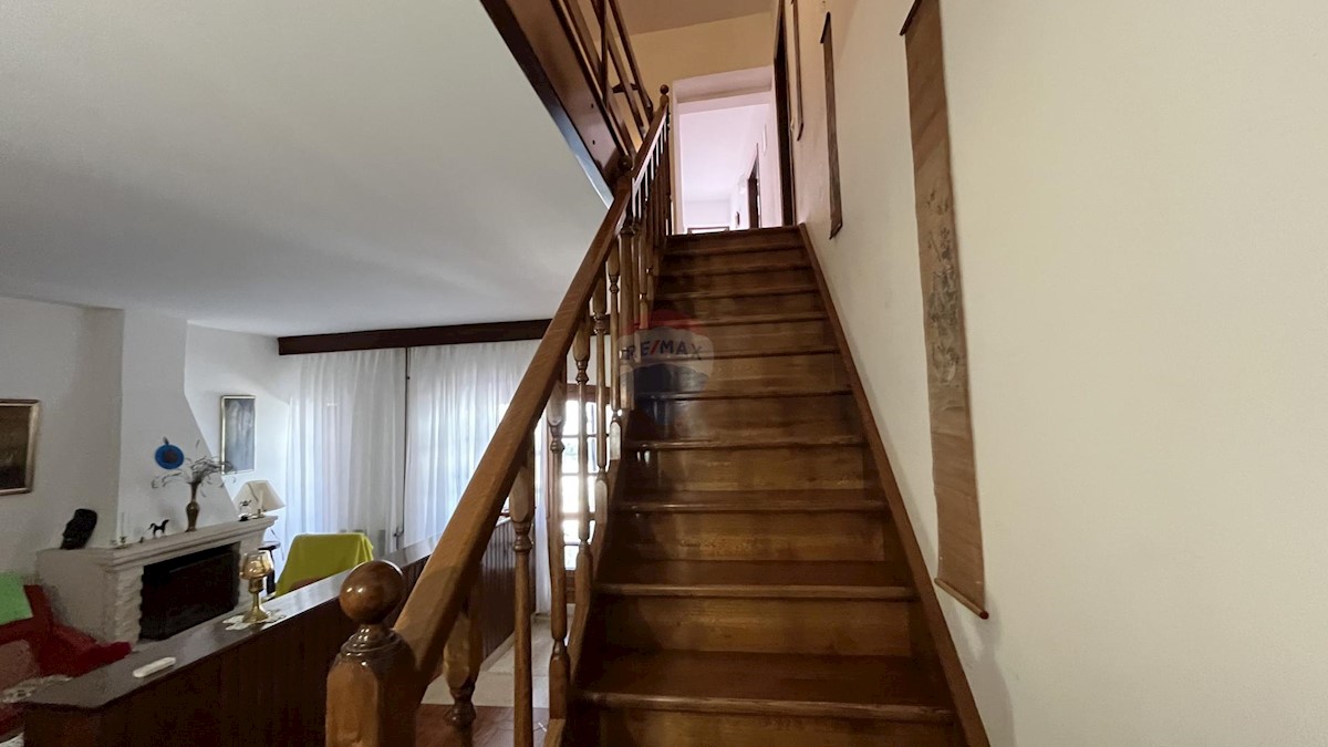 Hiša Višnjan, 156m2