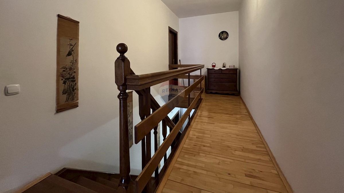 Hiša Višnjan, 156m2