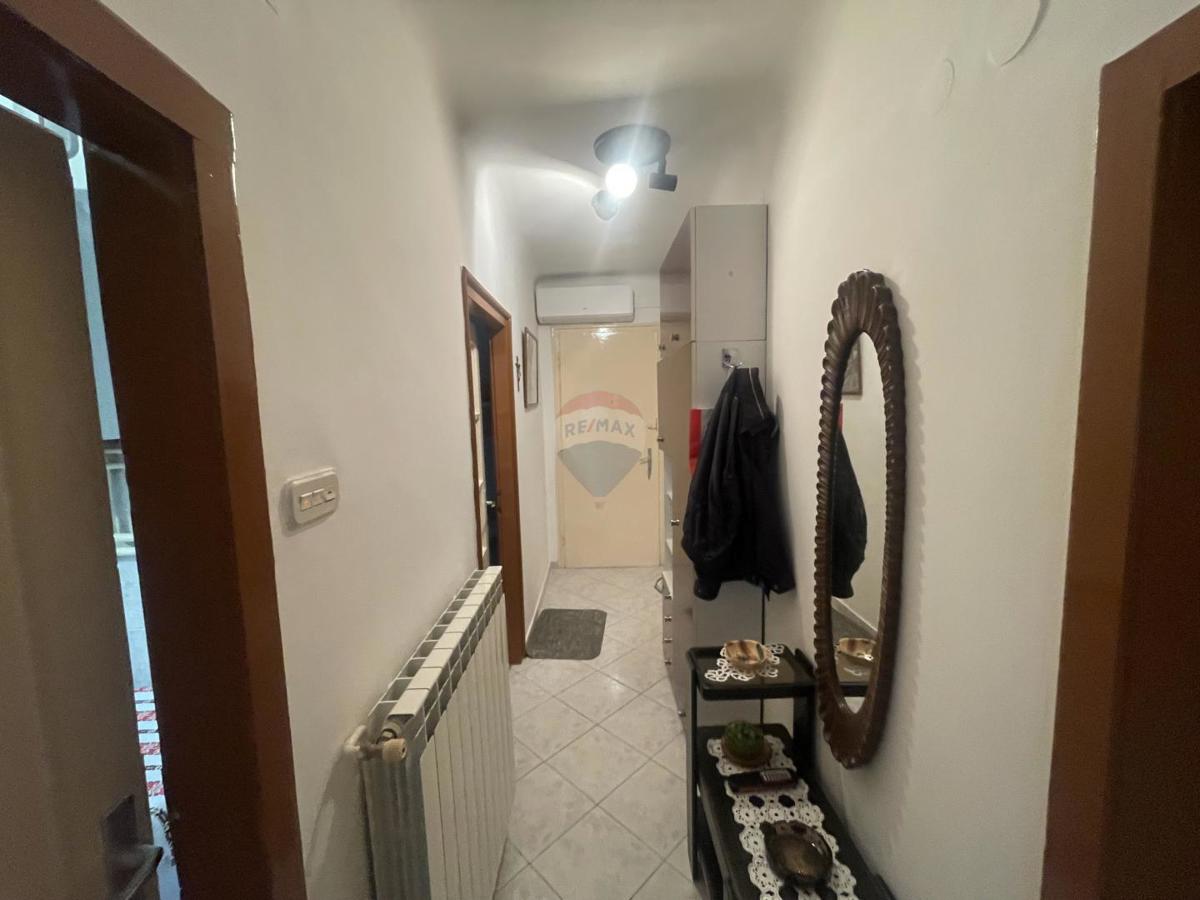 Stanovanje/Apartma Zamet, Rijeka, 51,36m2