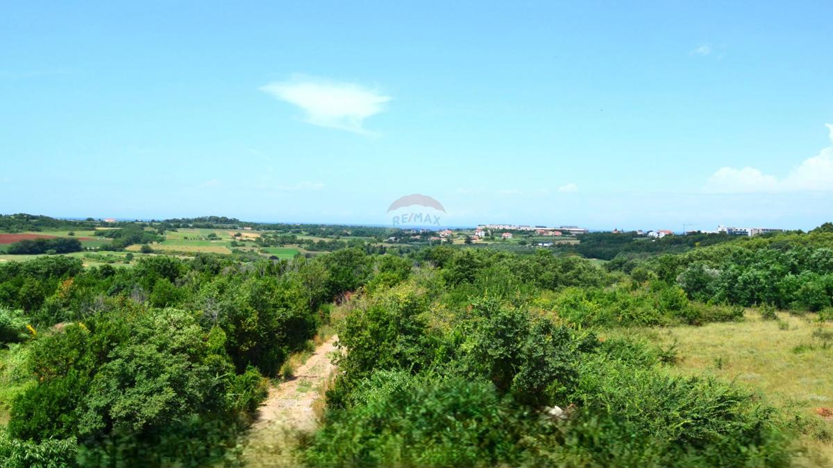 Stavbno zemljišče Crveni Vrh, Umag, 629m2