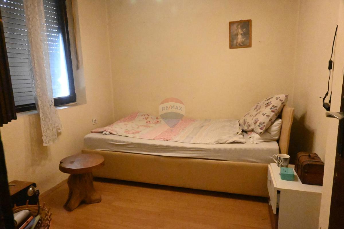 Hiša Jankomir, Stenjevec, 100m2