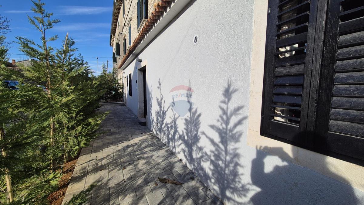Hiša Kanfanar, 310m2