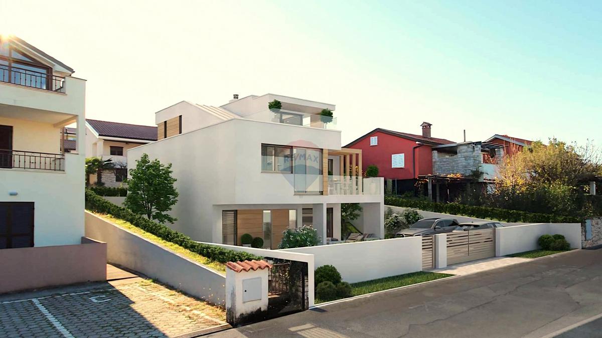Hiša Crveni Vrh, Umag, 192,59m2