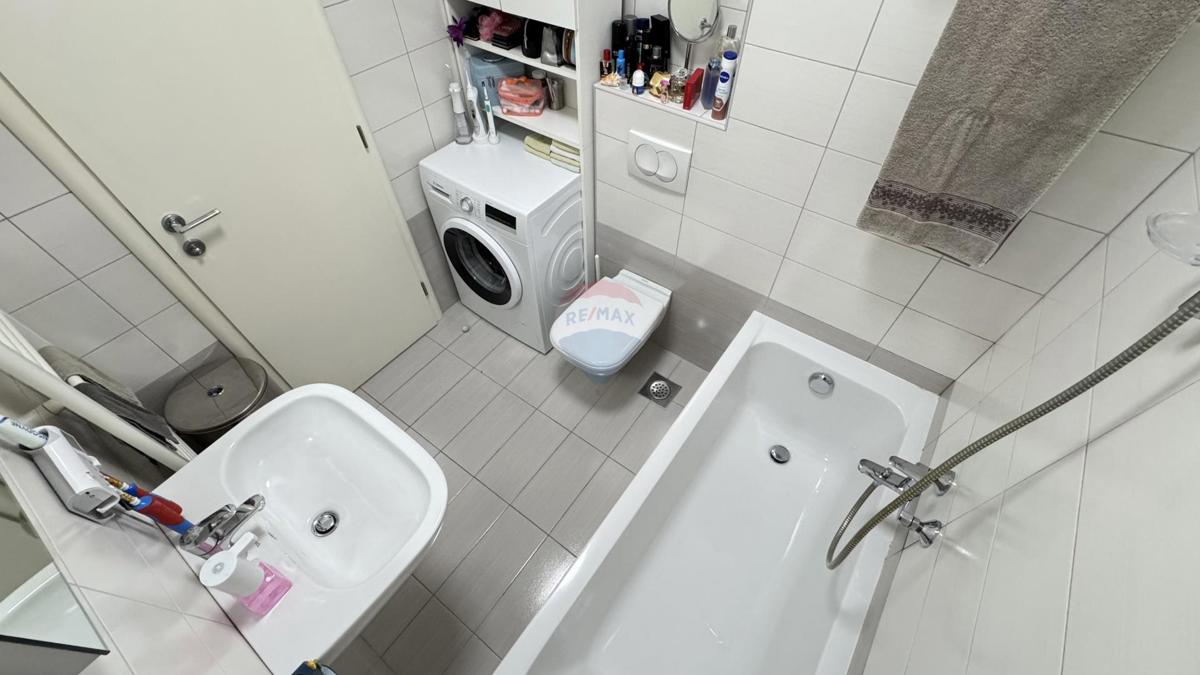 Stanovanje/Apartma Zamet, Rijeka, 65m2