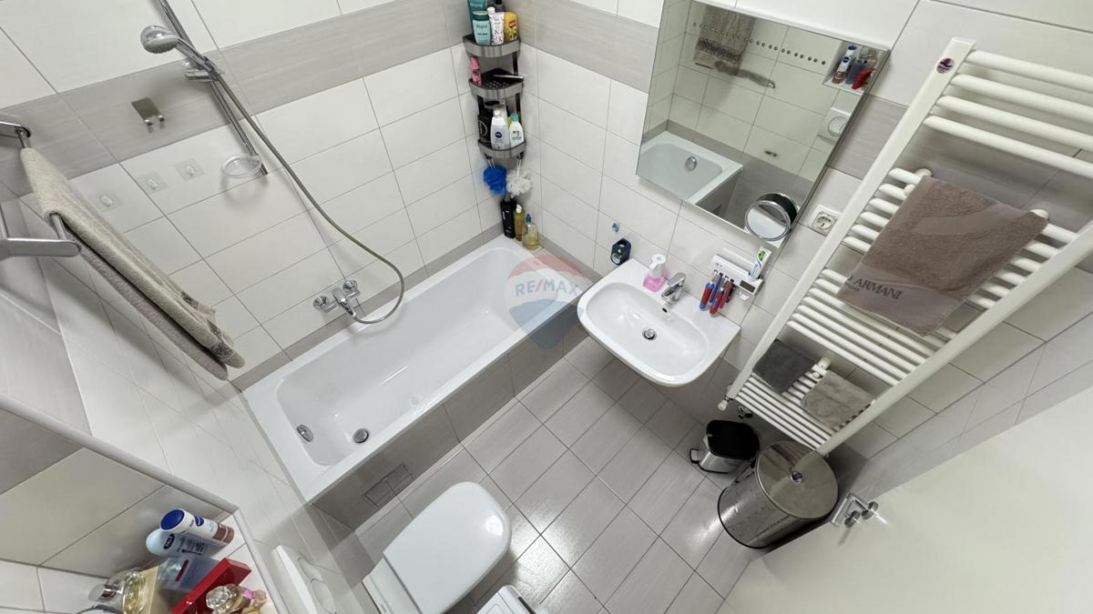 Stanovanje/Apartma Zamet, Rijeka, 65m2