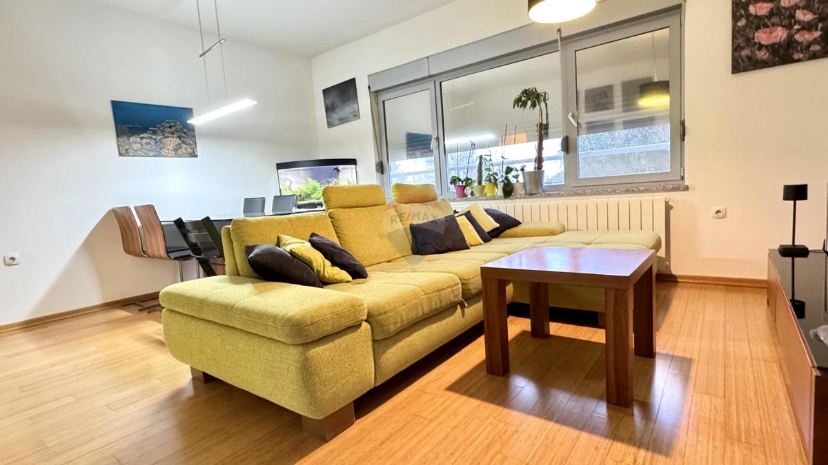 Stanovanje/Apartma Zamet, Rijeka, 65m2