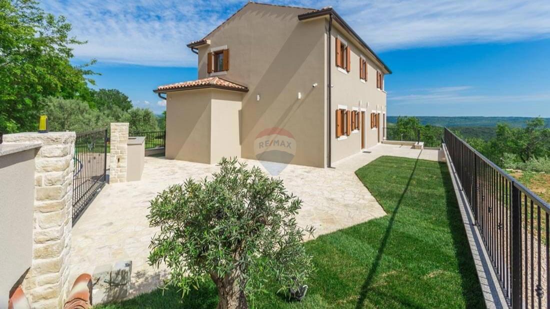 Istra, Buje, okolica - Vila s panoramskim pogledom