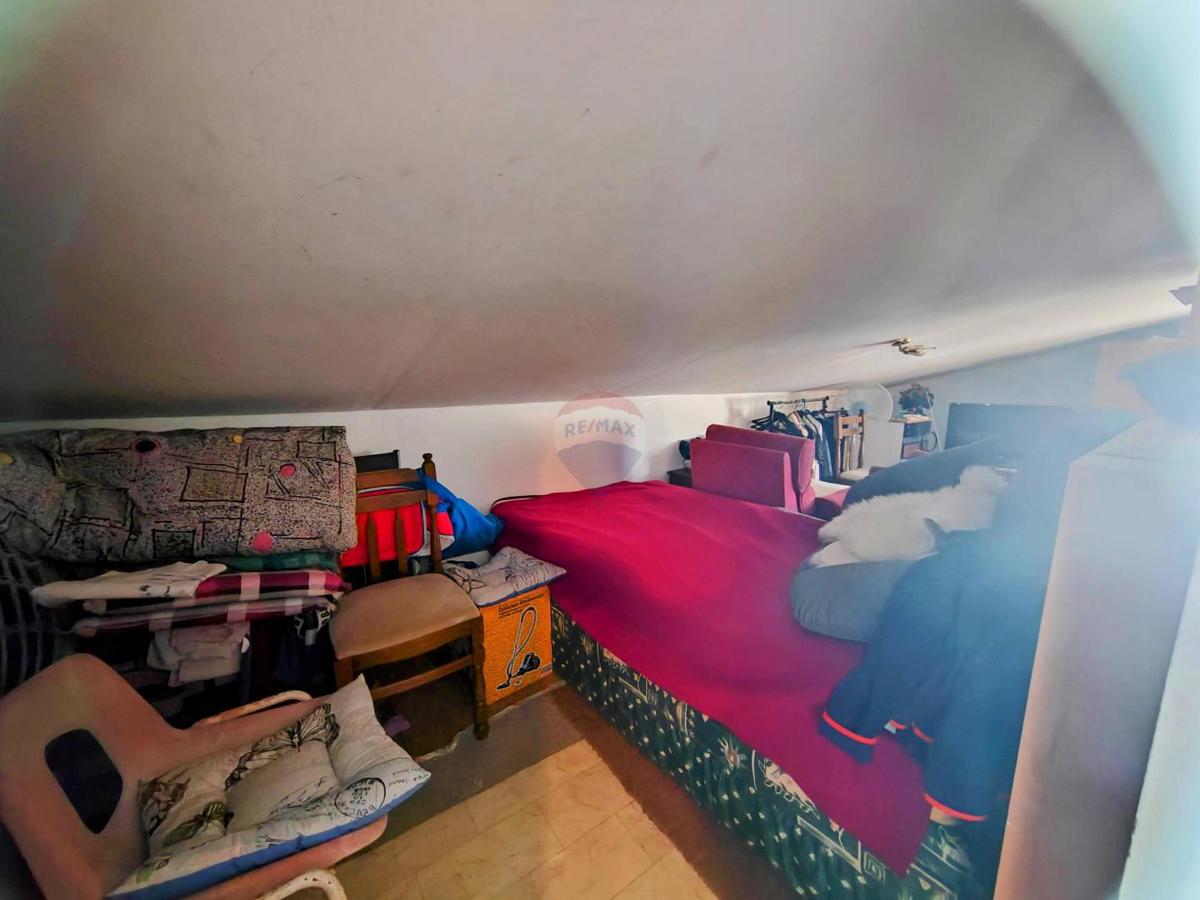 Hiša Dobrinj, 101m2