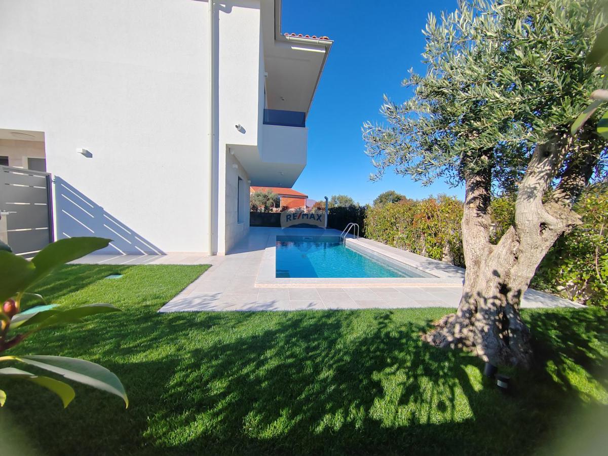 Hiša Malinska, Malinska-Dubašnica, 111m2