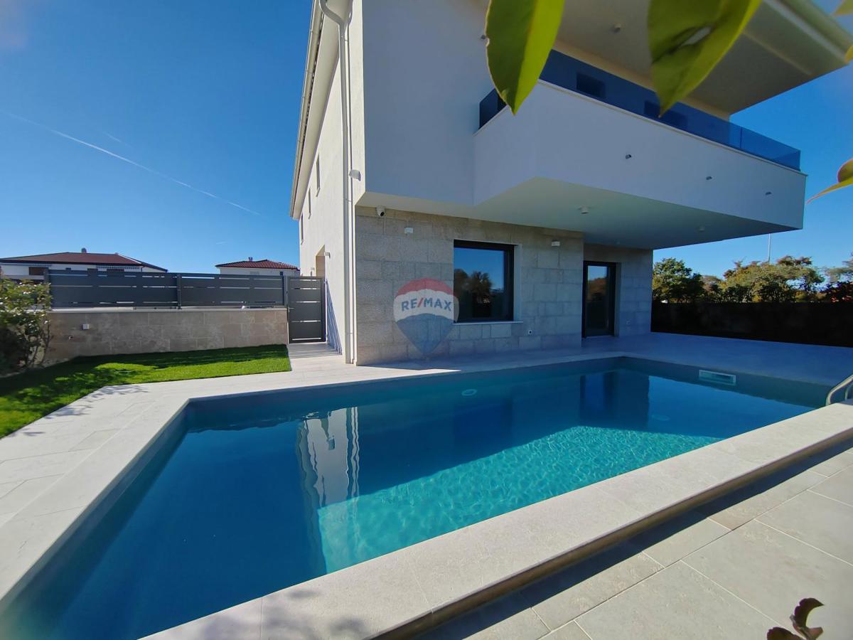 Hiša Malinska, Malinska-Dubašnica, 111m2