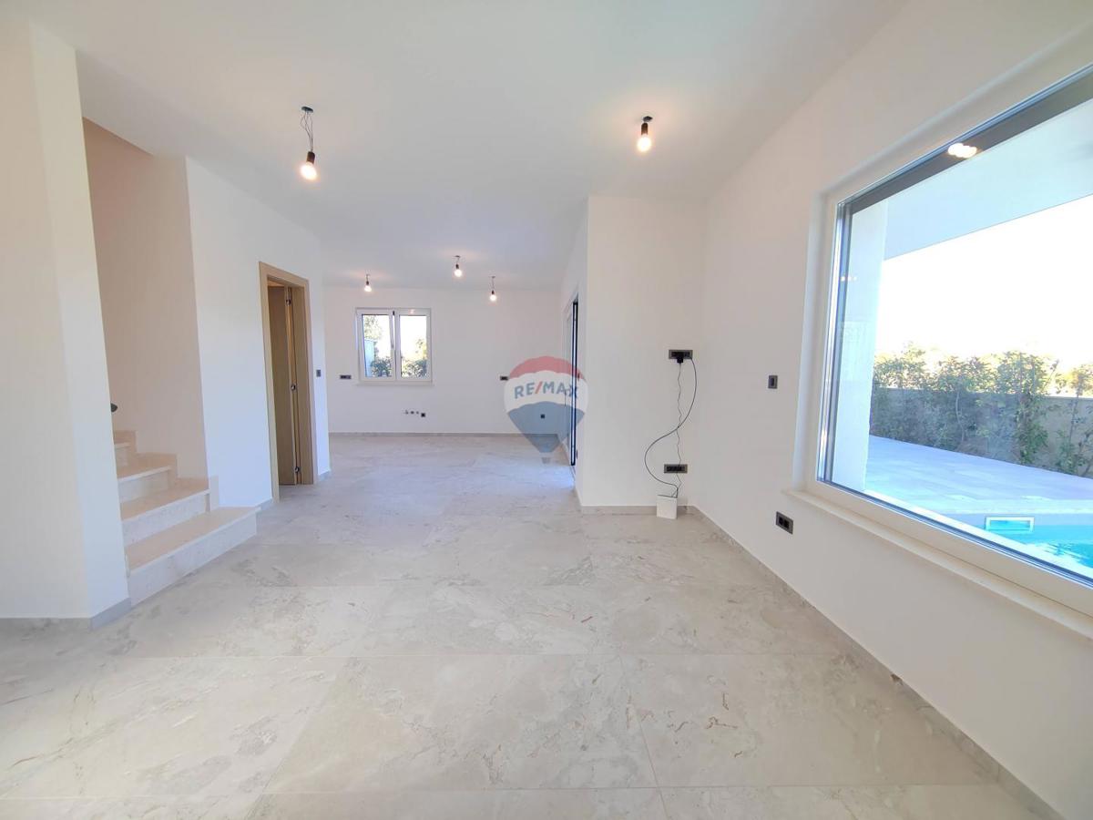 Hiša Malinska, Malinska-Dubašnica, 111m2