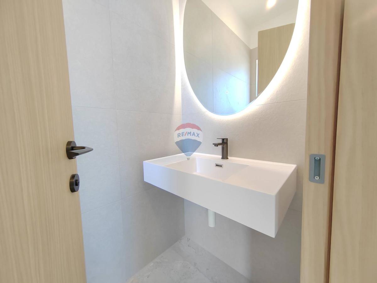 Hiša Malinska, Malinska-Dubašnica, 111m2