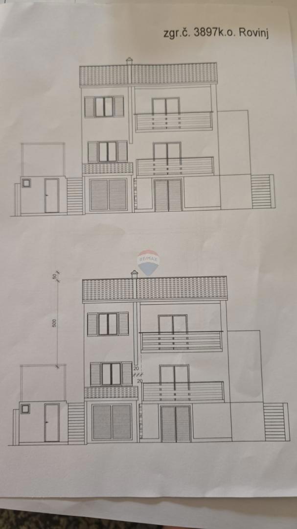 Rovinj, Borik - polovica hiše na odlični lokaciji 300 m od plaže