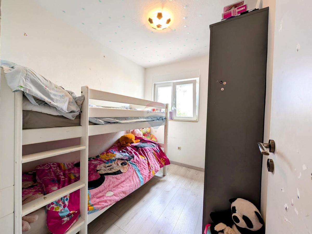 Rovinj, Borik - polovica hiše na odlični lokaciji 300 m od plaže