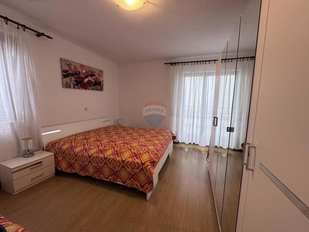 Hiša Malinska, Malinska-Dubašnica, 332m2